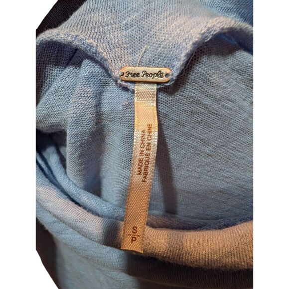 Free People FP Light Blue Cowl Neck Top Blouse, Linen & Cotton, Size Small - Picture 9 of 10